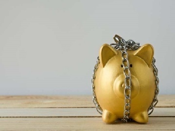 年轻人不再选择4S店的原因分析